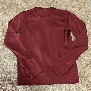 Lululemon Swiftly Tech Relaxed Fit